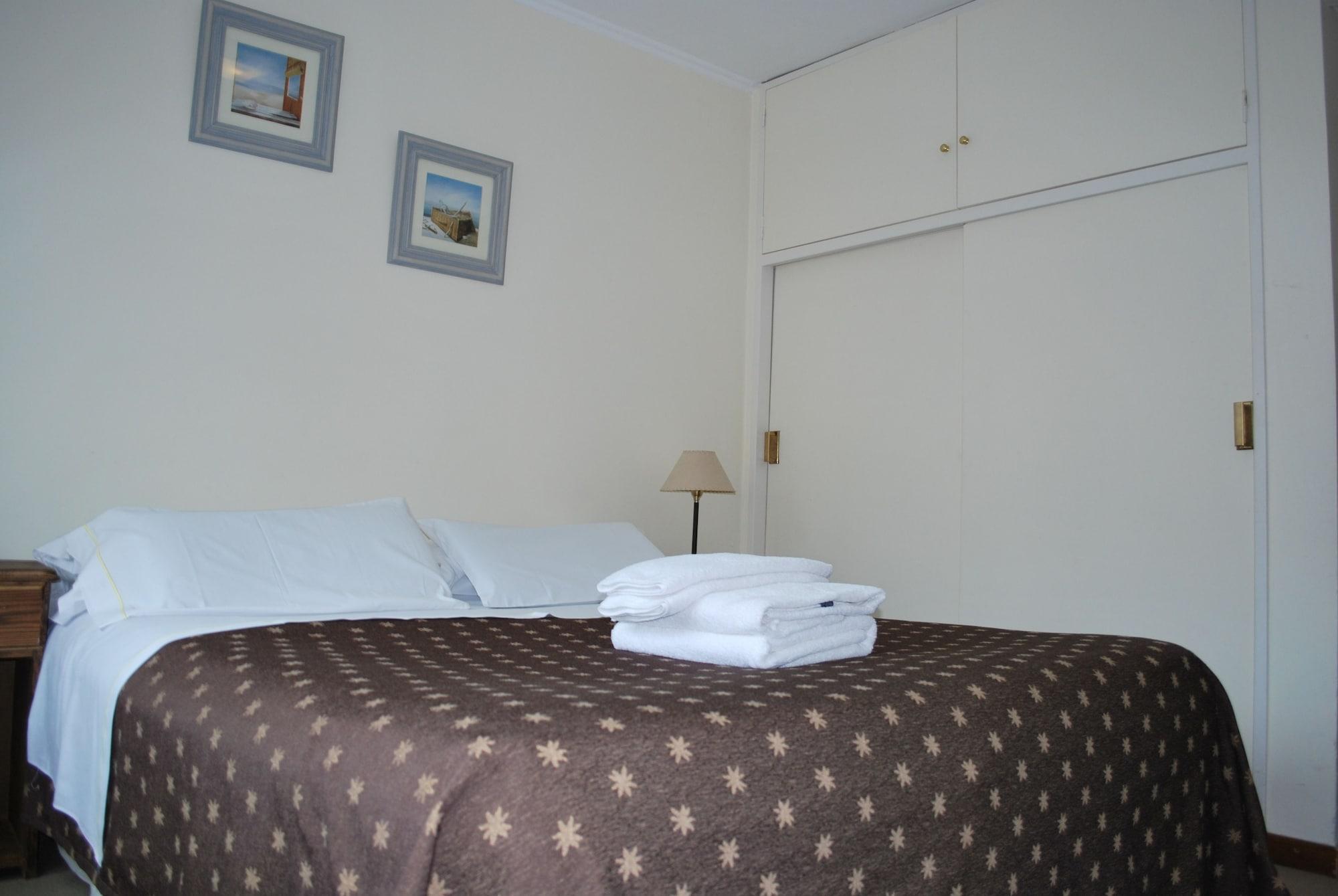 Hotel Gran Madryn Пуэрто-Мадрин Экстерьер фото