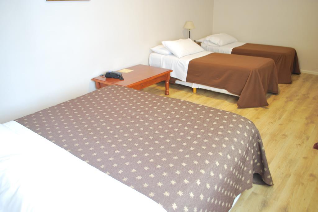 Hotel Gran Madryn Пуэрто-Мадрин Экстерьер фото